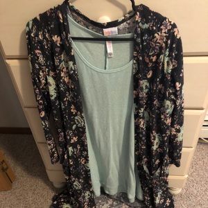 LuLaRoe Sarah & Perfect T